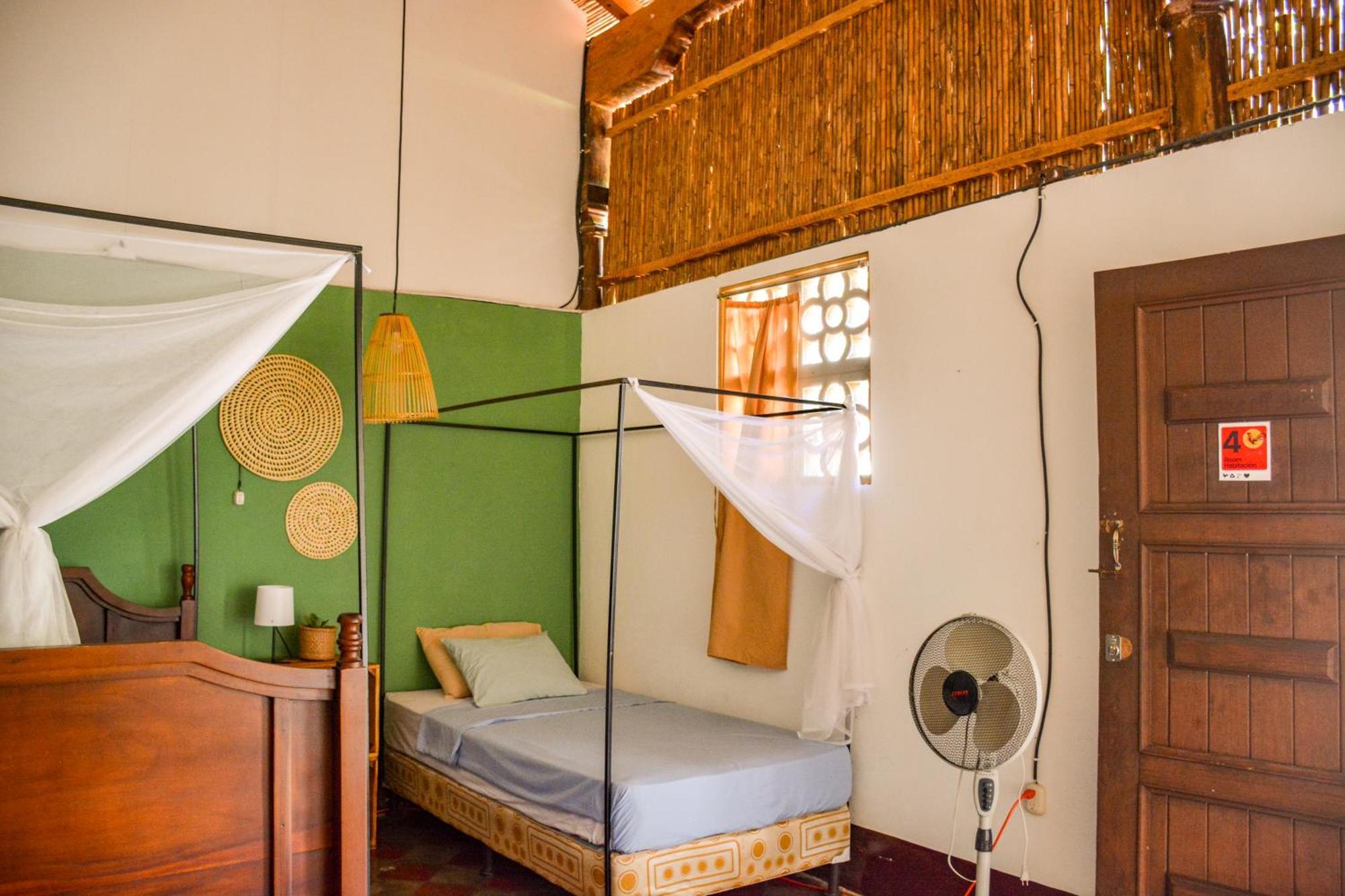 Casa Gallo Pinto กรานาดา ภายนอก รูปภาพ